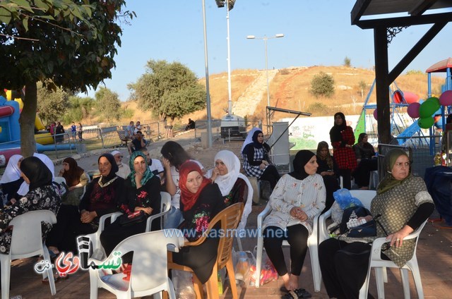   فيديو : اطفال كفرقاسم  احلى عمو عادل في الدنيا  والرئيس  بسمة على وجه طفل ترضيني ودعاء ام يكفيني وسنبقى نعمل من اجل اطفالنا 